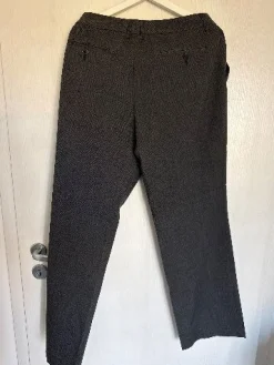 Anzughose                            Größe                42