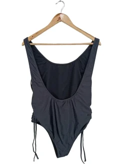 Badeanzug                            Größe                38