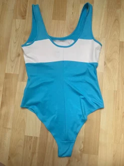 Badeanzug Größe 36