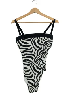 Badeanzug                            Größe                38