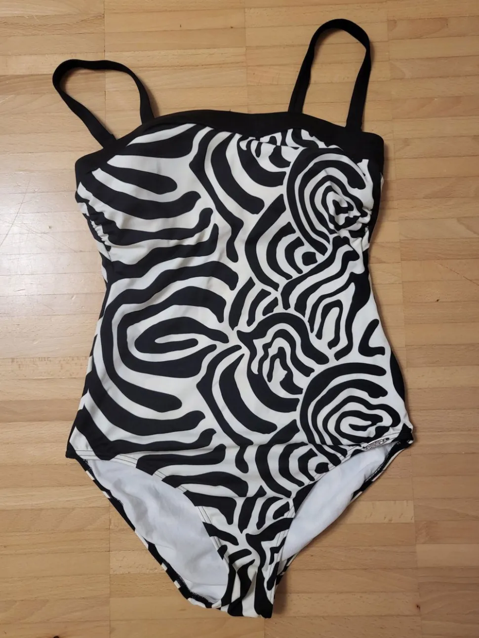 Badeanzug Größe 38