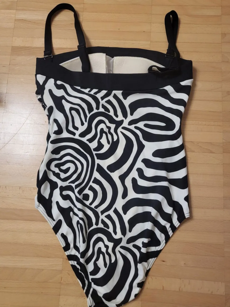 Badeanzug Größe 38