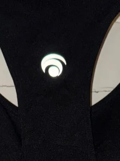 BH                            Größe                36