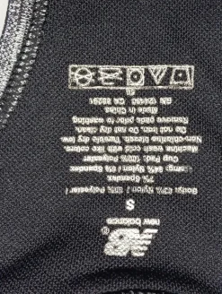 BH                            Größe                36