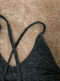 BH                            Größe                36