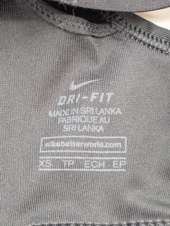 BH                            Größe                34