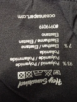 BH                            Größe                36