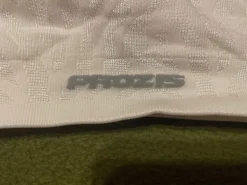 BH                            Größe                34