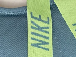 BH                            Größe                34