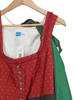 Dirndl                            Größe                42