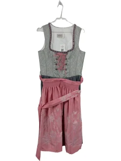 Dirndl                            Größe                36