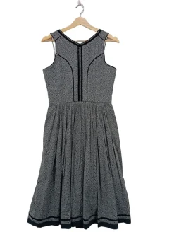 Dirndl                            Größe                36