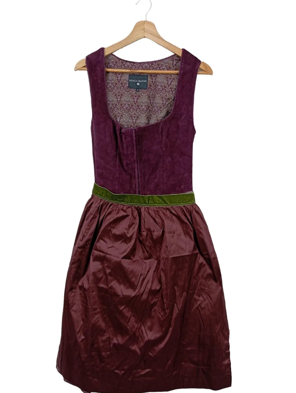 Dirndl Größe 40