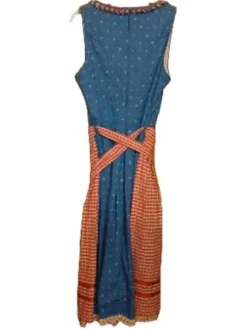 Dirndl                            Größe                32