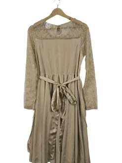 Dirndl                            Größe                42