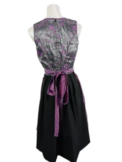 Dirndl                            Größe                40
