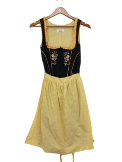 Dirndl                            Größe                32