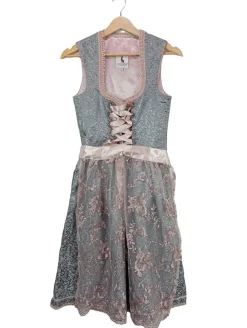 Dirndl                            Größe                34