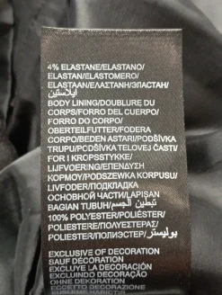 Etuikleid                            Größe                34