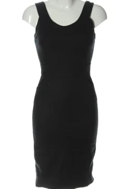 Etuikleid                            Größe                34