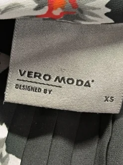 Faltenrock                            Größe                34