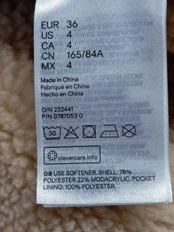 Felljacke                            Größe                36