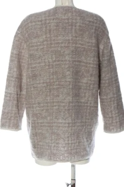 Grobstrickjacke                            Größe                42