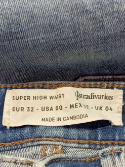 High Waist Jeans                            Größe                32