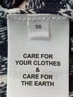 High Waist Rock                            Größe                36