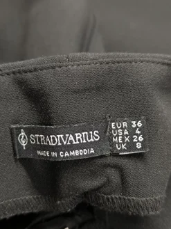 High-Waist Hose                            Größe                36