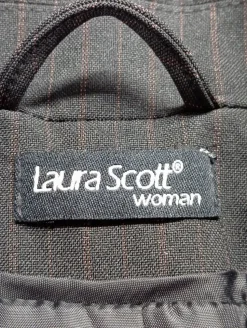 Hosenanzug                            Größe                34