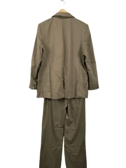 Hosenanzug                            Größe                40