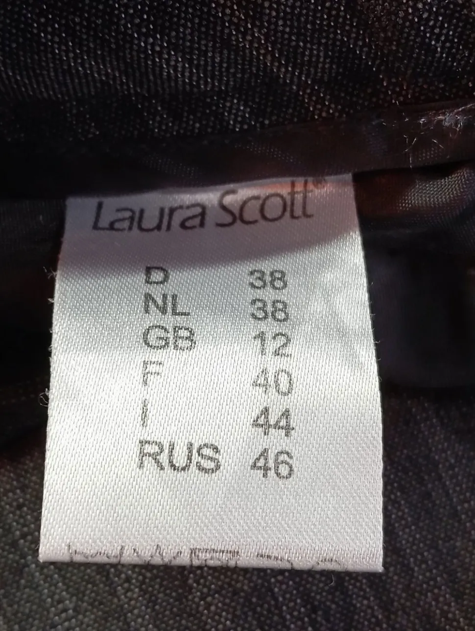 Hosenanzug Größe 38