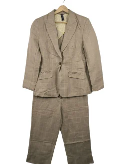 Hosenanzug                            Größe                40