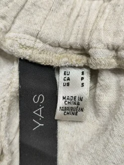 Hot Pants                            Größe                36