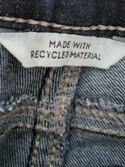 Jeans                            Größe                38