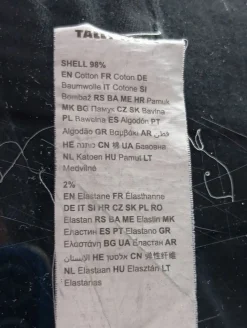 Jeansschlaghose                            Größe                32