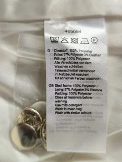 Kapuzenjacke Größe 42