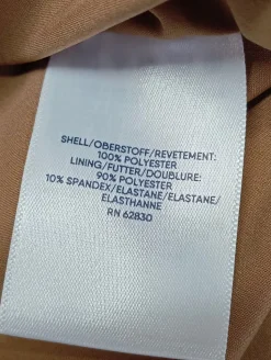 Klassischer Blazer                            Größe                42