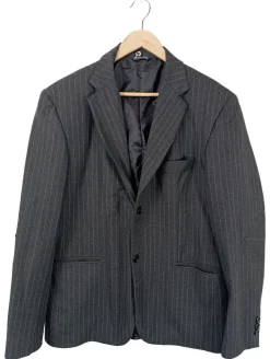 Klassischer Blazer                            Größe                52