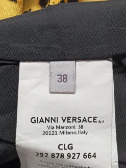 Klassischer Blazer                            Größe                34