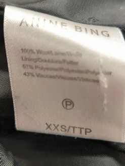 Klassischer Blazer Größe 32