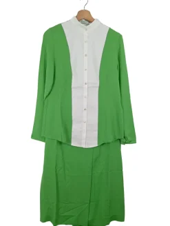 Kostüm                            Größe                38