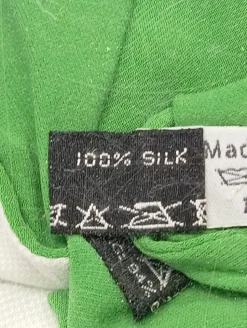 Kostüm                            Größe                38