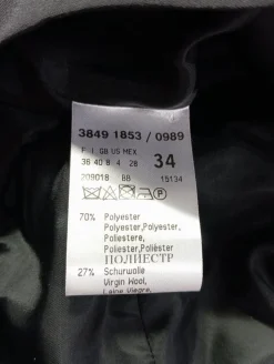 Kostüm                            Größe                34