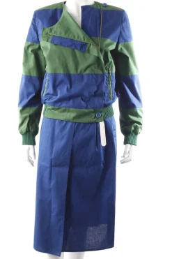 Kostüm                            Größe                36