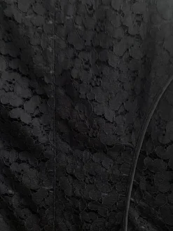 Kostüm                            Größe                40