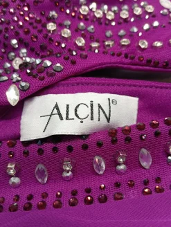 Kostüm                            Größe                36