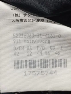 Kostüm                            Größe                42