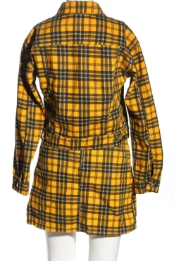 Kostüm                            Größe                36